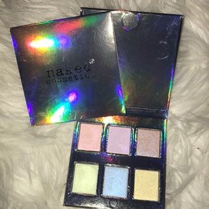 Naked Cosmetics Holographic Highlighter Palette
